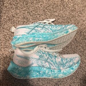 ASICS Women's Noosa Tri 16